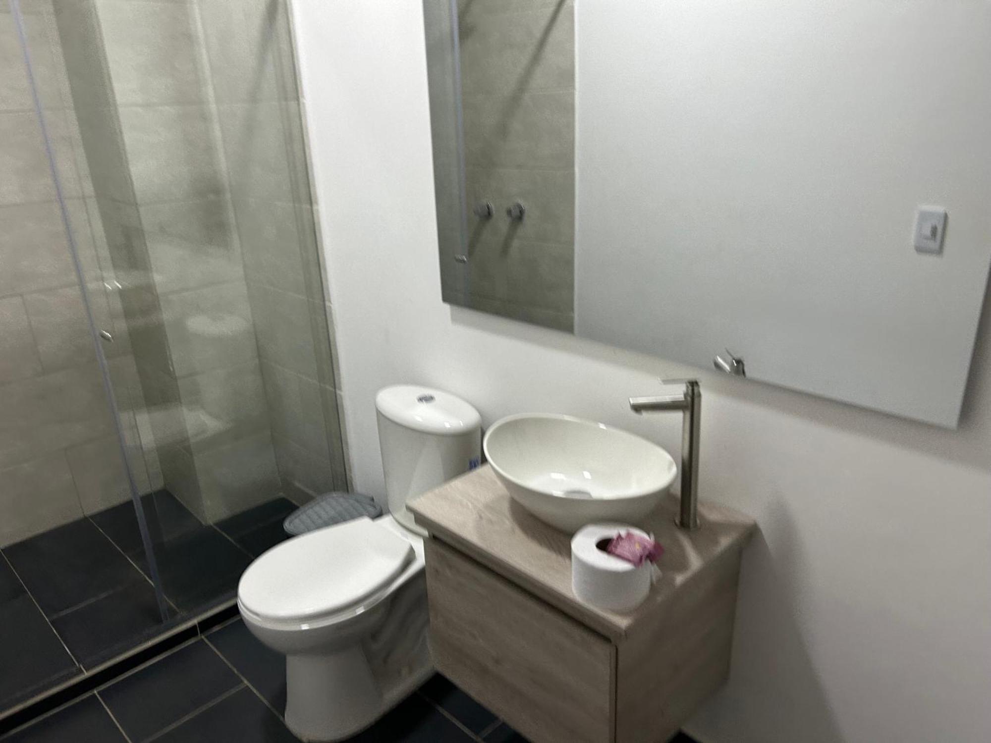 Hotel Gallery By 70 Medellin Bagian luar foto