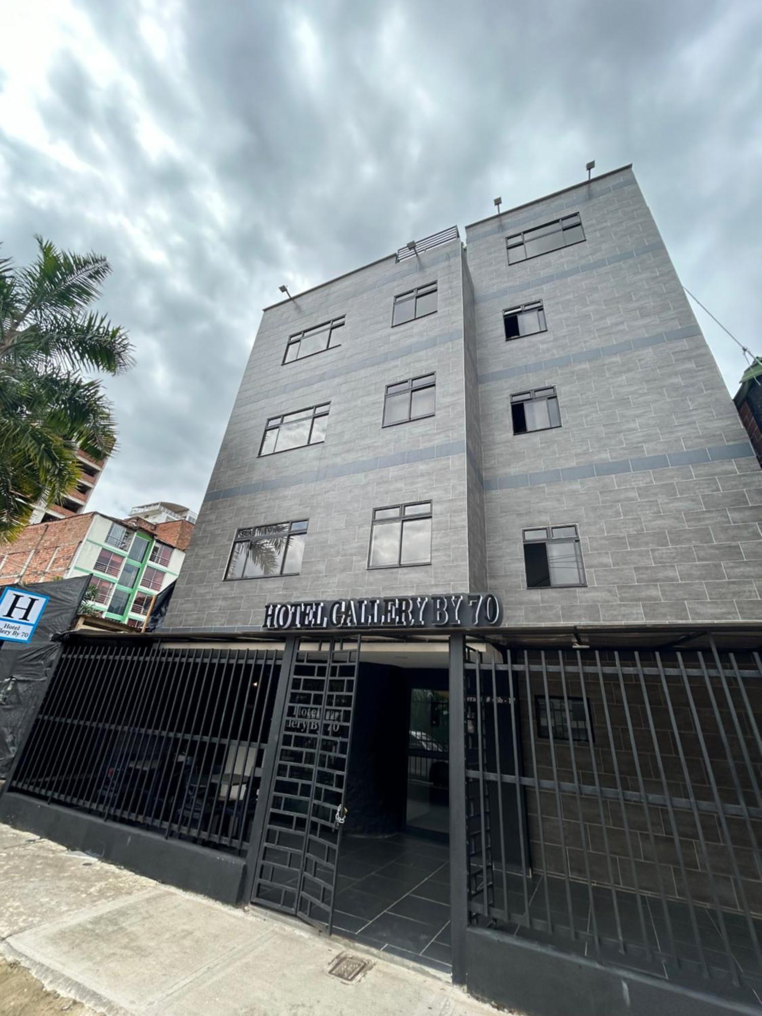 Hotel Gallery By 70 Medellin Bagian luar foto